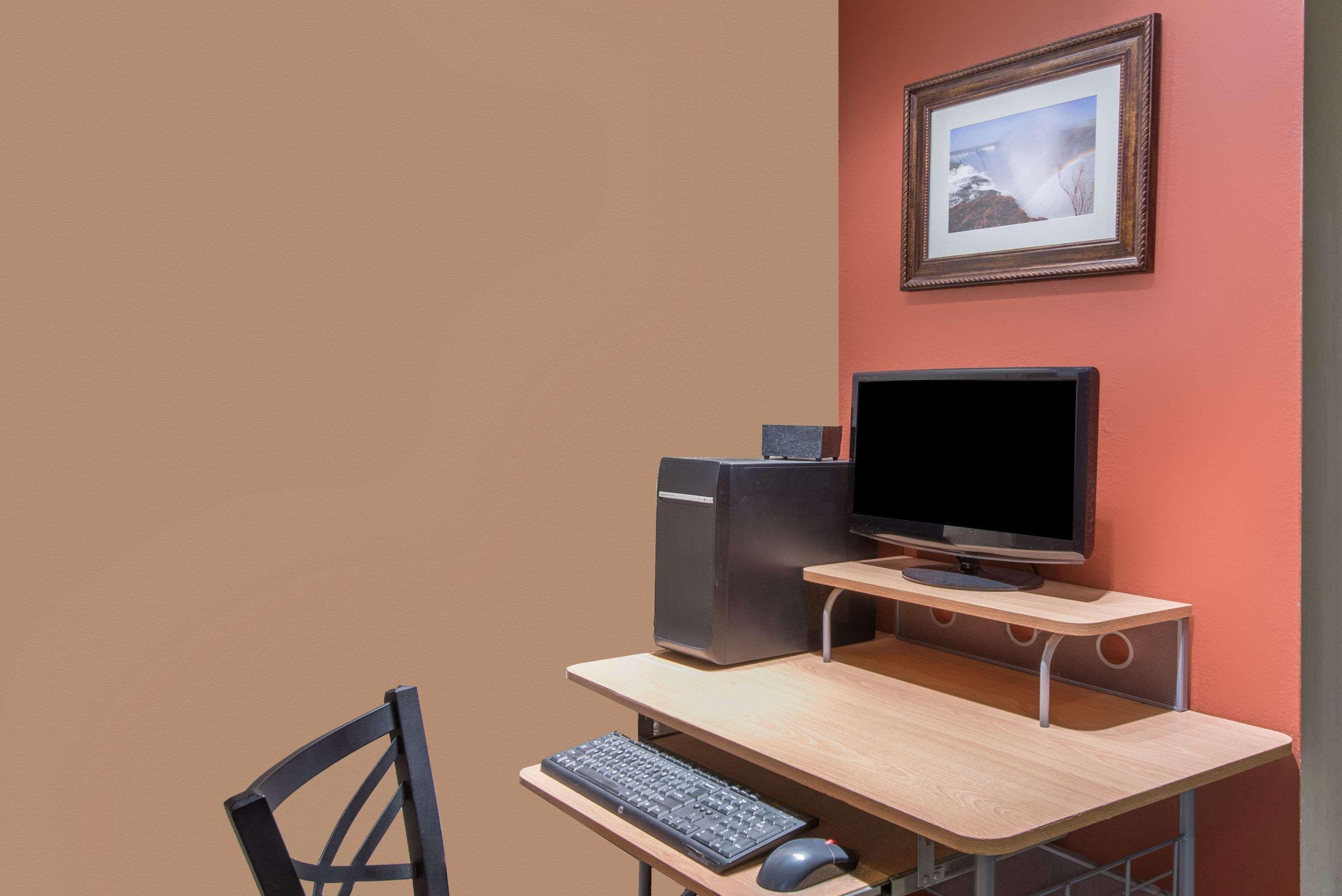 Super 8 By Wyndham Youngstown/Austintown Екстериор снимка