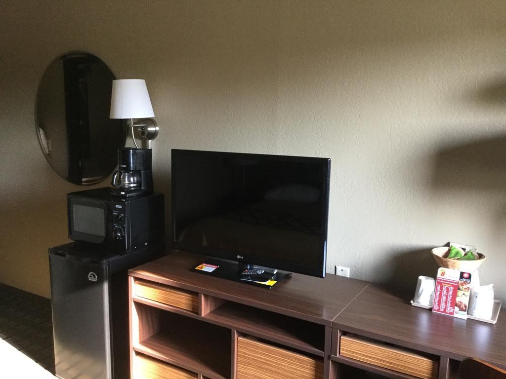Super 8 By Wyndham Youngstown/Austintown Екстериор снимка