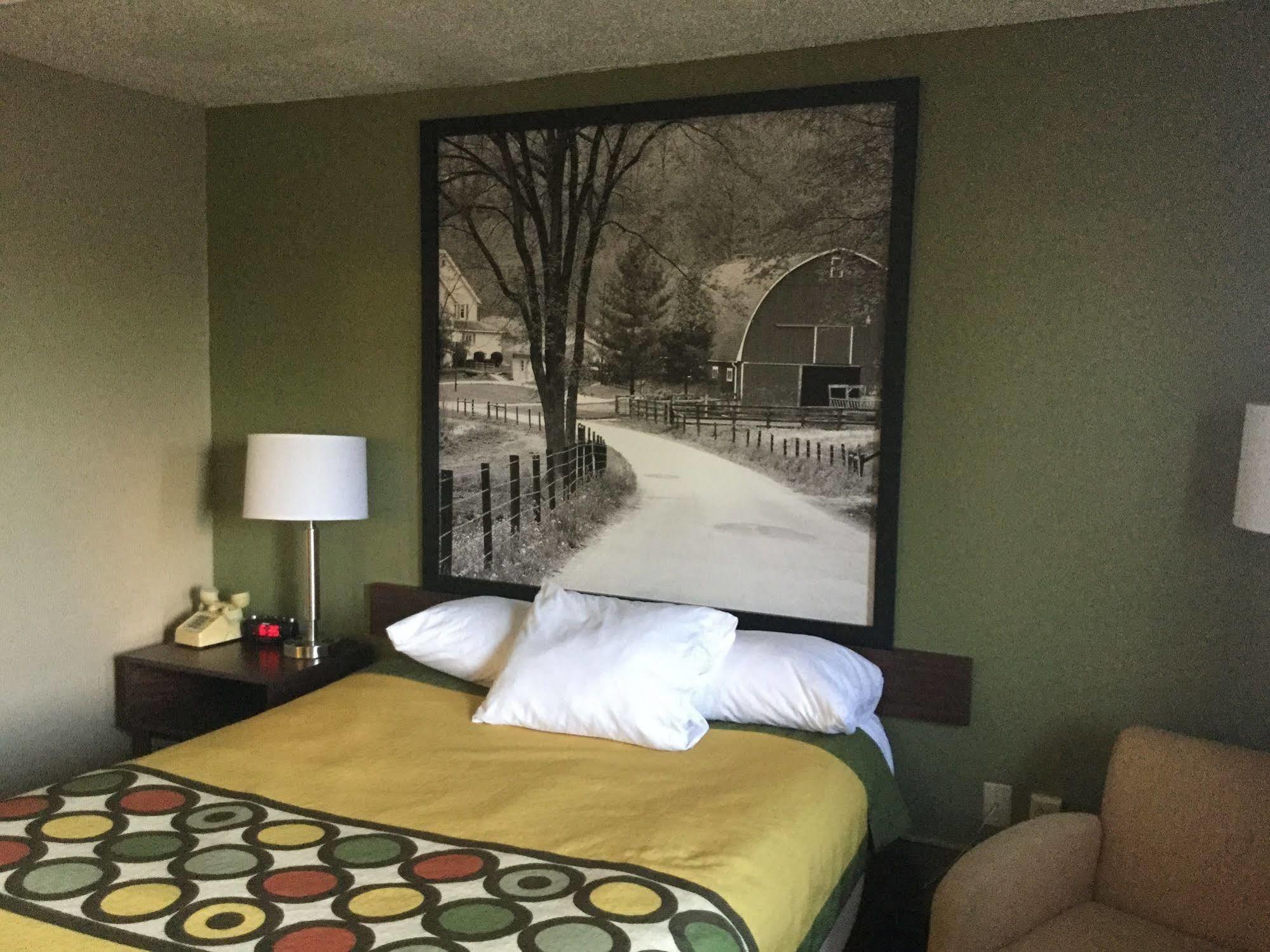 Super 8 By Wyndham Youngstown/Austintown Екстериор снимка